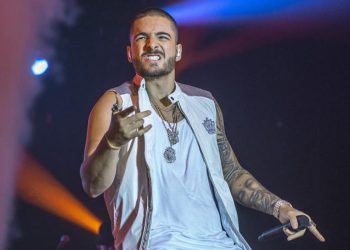 Seguidores piden a Maluma salir del  closet