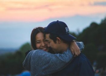 3  cosas que hace tu pareja cuando disfruta de una relación