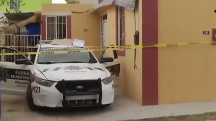 Hombre le rocía alcohol a su pareja y le prende fuego por un ataque de celos