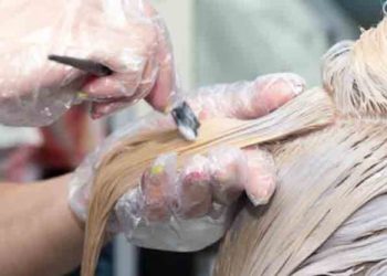 Vinculan cáncer de mama con tintes para el cabello