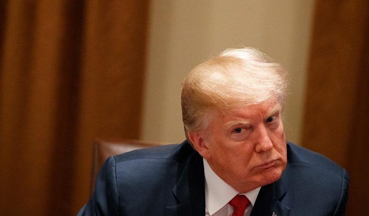 En el 2020 Trump se quedará sordo