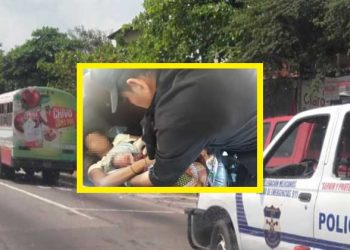 Menor da a luz a su bebé al interior de un bus en plena carretera a Nahuizalco