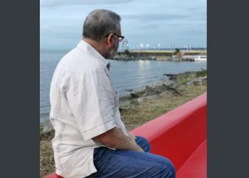 Funes denuncia operativo «ilegal» en su contra ordenado por Bukele