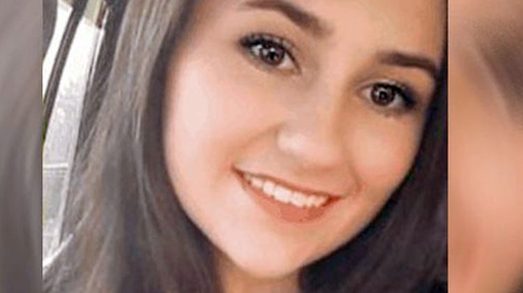 Acusan a joven profesora por aprovecharse de uno de sus alumnos