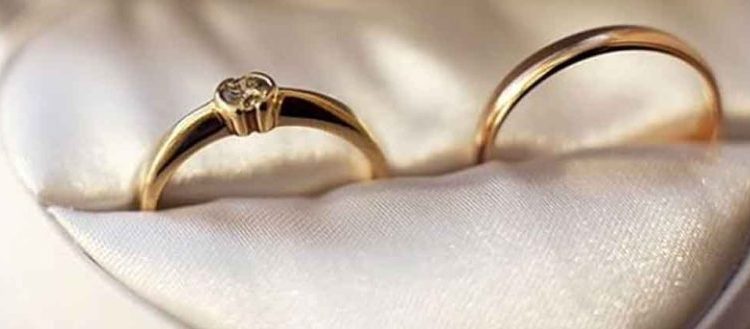 Crean anillos de bodas que envían la ubicación de tu pareja y notifica cuando te lo quitas