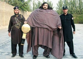 El “Hulk de Pakistán” busca a su pareja ideal