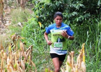 La salvadoreña que ganó su primera maratón en yinas