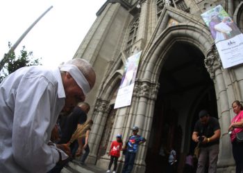 ¿Cómo participarán los feligreses en la Semana Santa?