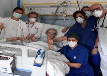 Abuelita de 95 años logra vencer la batalla contra el coronavirus