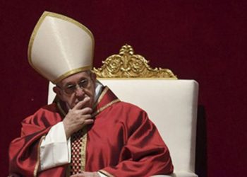 Papa Francisco celebrará la Semana Santa sin fieles a causa del coronavirus