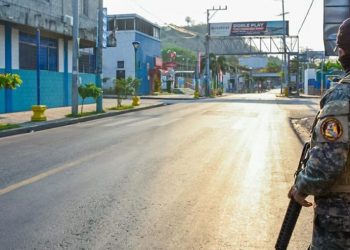 Así amaneció el Puerto de La Libertad tras el cerco sanitario desplegado por las autoridades