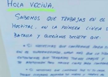 El solidario mensaje que vecinos dejan en la puerta de su casa a enfermera que atiende pacientes con coronavirus