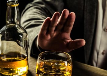 La OMS aclara que el alcohol no mata al coronavirus