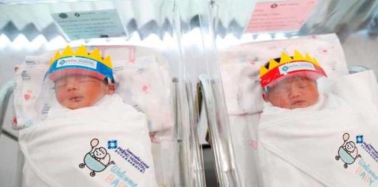 Así protegen a los bebés recién nacidos del coronavirus en un hospital de Tailandia