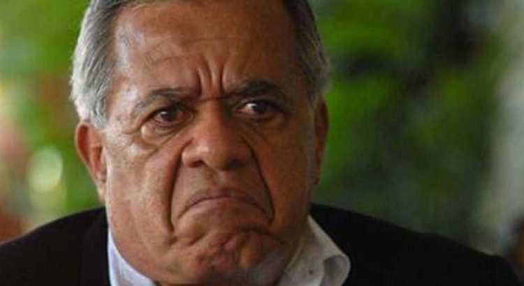 Diputado Chato Vargas llama perros “pitbull” a usuarios de redes sociales