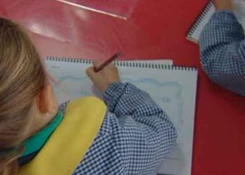La curiosa historia de una niña de 4 años que sigue dando positivo al COVID-19 tras cuatro meses sin síntomas