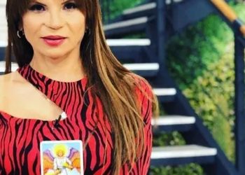 Vidente cubana asegura que el Covid-19 comenzará a debilitarse desde hoy (martes 13)