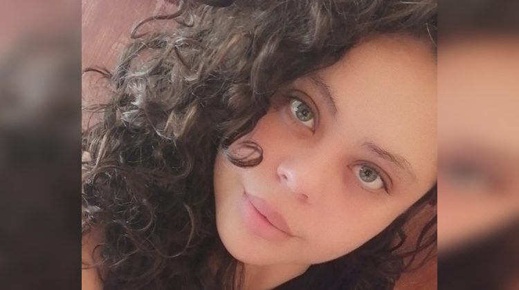 Gatita Serpas ofrece media hora gratis al que se atreva a cumplir el siguiente reto