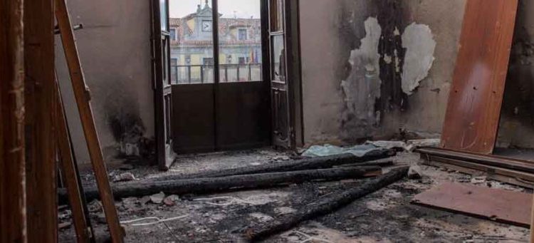 Perdió el olfato sin saber que tenía coronavirus y no sintió el olor del humo cuando se quemaba su casa