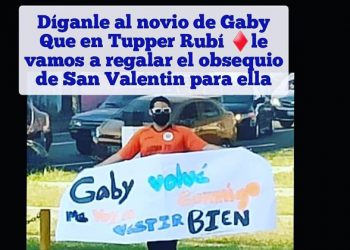 “Al novio de Gaby, que venga y traiga su pancarta”; empresa se solidariza con el novio abandonado por vestirse mal