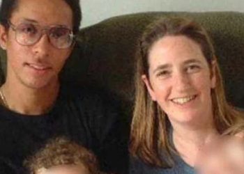 Mujer descubre que su esposo tiene cinco prometidas y 13 hijos