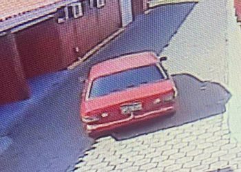 Denuncian a pareja que ingresó a popular Auto hotel de Sonsonate para robar un costoso TV plasma