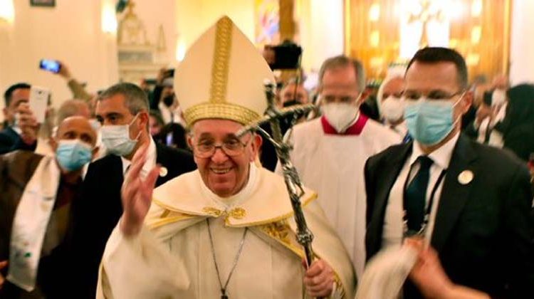 “Dios no puede bendecir el pecado”: El Vaticano rechaza unir parejas del mismo sexo