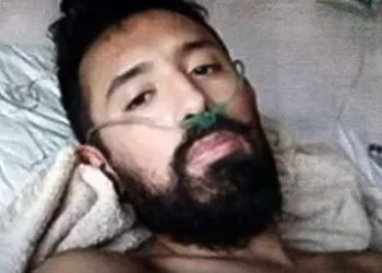 Joven lo daban por muerto a causa de COVID-19, pero el ruido de la bolsa mortuoria lo despertó