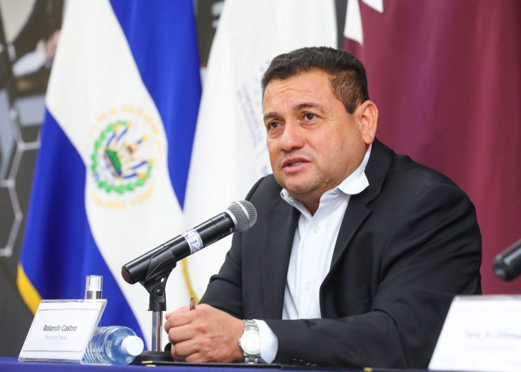 Ministro Rolando Castro exhorta a congresista Norma Torres, respete soberanía de los pueblos