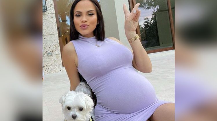 Natti Natasha revela cuál es el género de su bebé