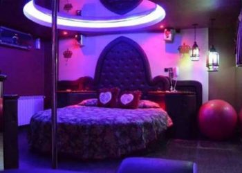 Detienen a 43 parejas en un motel por incumplir la cuarentena