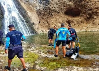 Recuperan el cuerpo de otro joven que saltó en “La Pilona” y ya no salió