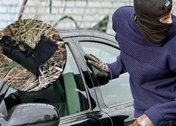 Unos ladrones roban un coche y al cabo de poco se lo roban a ellos