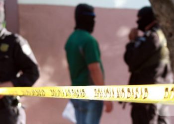 Hombre bebe hasta morir en San Salvador