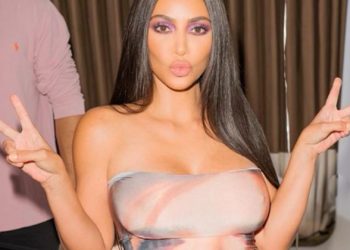 Kim Kardashian asegura que se siente mejor sola que “mal acompañada”