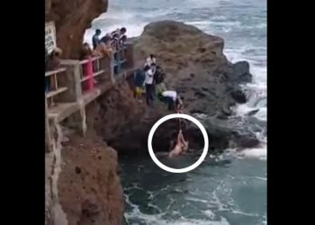 Pareja estuvo a punto de morir en el puerto de Acajutla