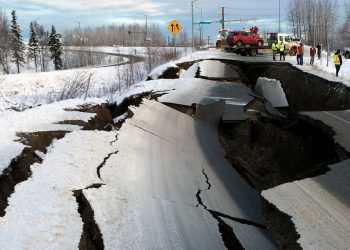 Terremoto de 8.2 grados sacude Alaska