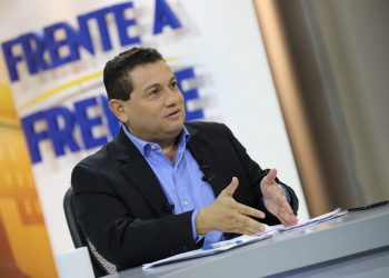 Rolando Castro afirma que el contingente de salvadoreños viajará esta semana a Canadá a realizar trabajos temporales por dos años