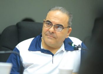 Expresidente Antonio Saca revela quienes recibieron sobresueldos de hasta $10,000 mensuales en su gobierno