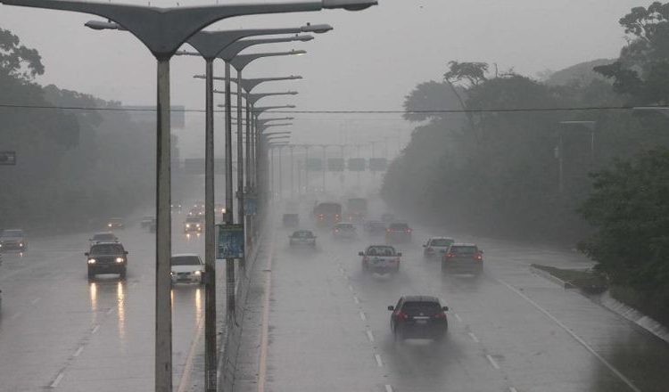 Decretan la Alerta Amarilla en la zona oriental del país por lluvias