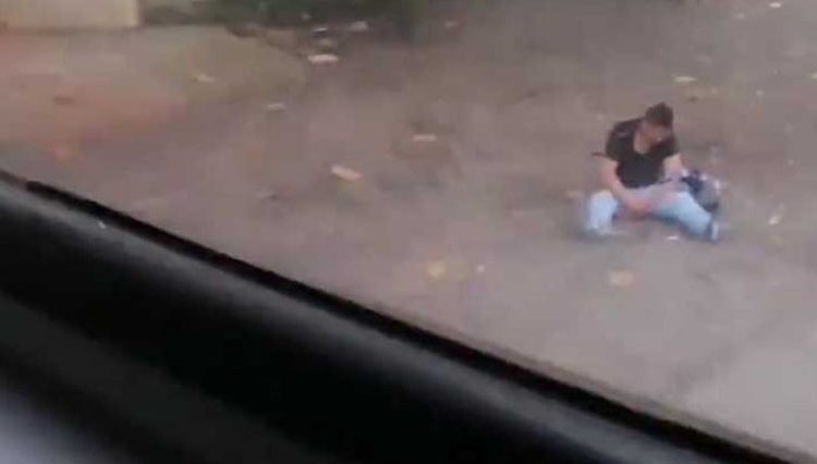 Bajan de un autobús a un bolito por insultar a los pasajeros