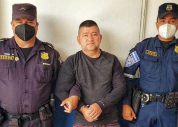 Capturan a señor que abusó de una menor en Chalatenango